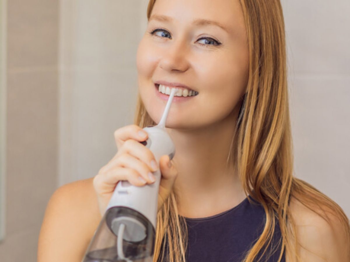Water Flosser Effectiveness – Maintain & Improve Dental Hygiene