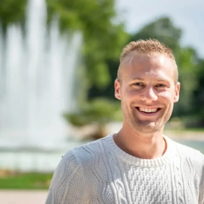 Can You Whiten Composite Veneers
